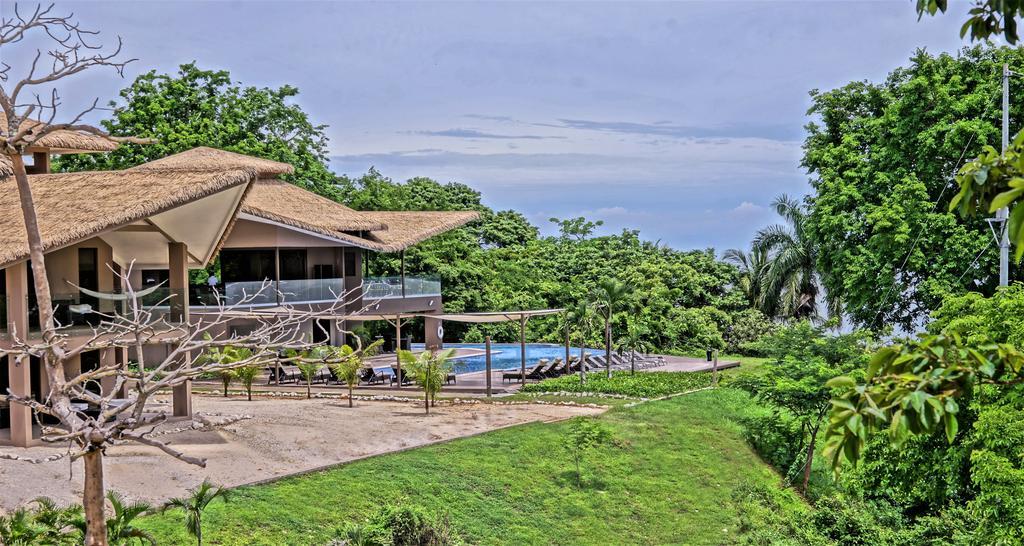 Nammbu Beach Front Bungalows Sámara Exteriör bild