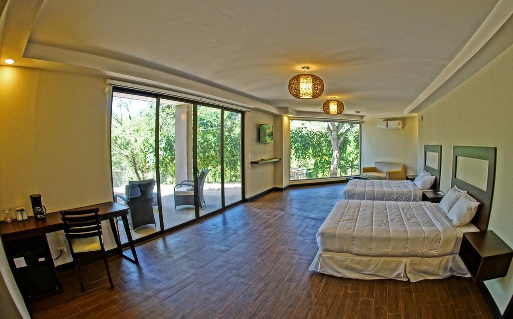 Nammbu Beach Front Bungalows Sámara Exteriör bild