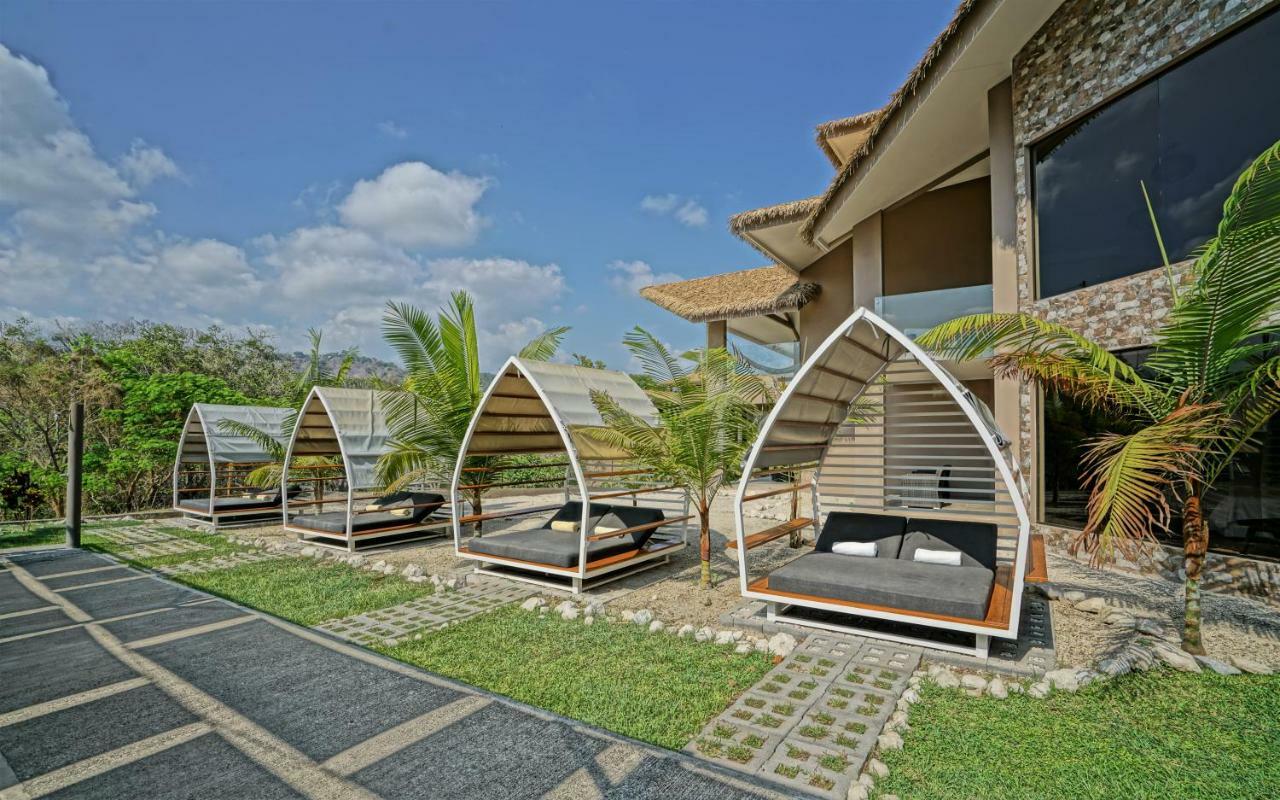 Nammbu Beach Front Bungalows Sámara Exteriör bild